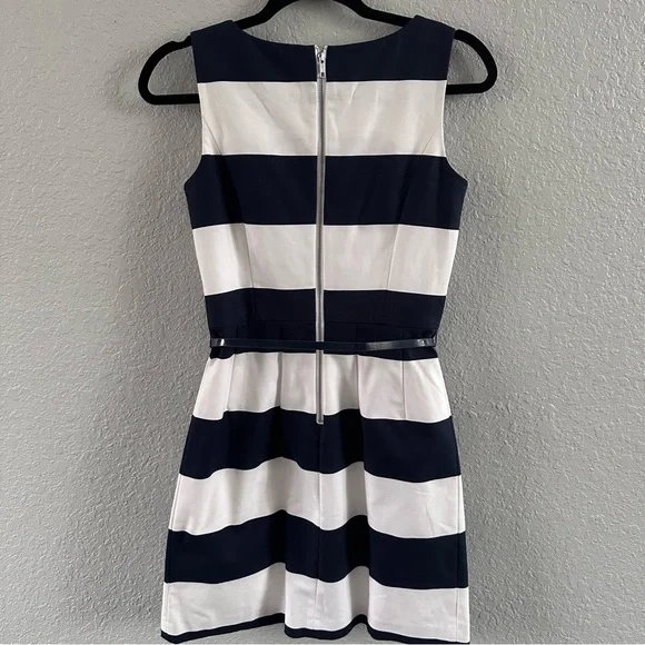 Tommy Hilfiger Navy White Striped Boat Neck Sheath Dress Belted Size 0 Nautica - Picture 7 of 11